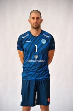 Nikola LAKCEVIČ